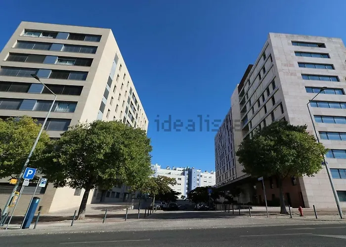 Happy Building By Gw Holidays Lisboa